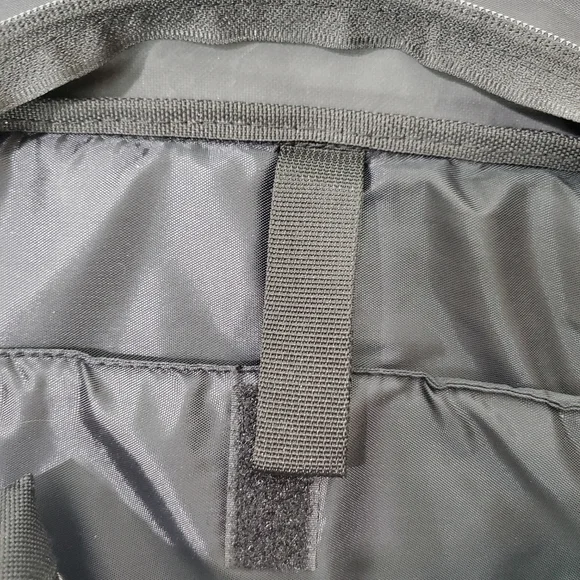 Zoom Gear Laptop Messenger Gamer Electronic Gear Travel School Work Bag - Picture 9 of 16